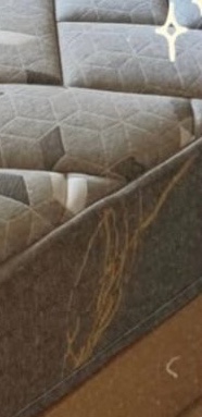 1008 手工彈簧床側邊金色刺繡與防擴封邊車縫實拍